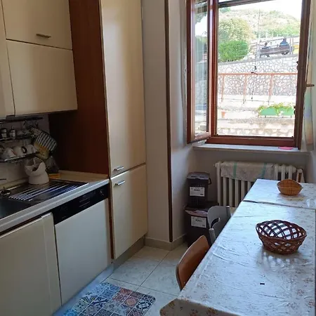 Casa vacanze ALADINO * Pescina